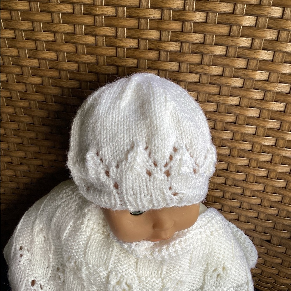 Carseat Baby Blanket Hand Crafted White Knitted Unisex - Picture 8 of 16